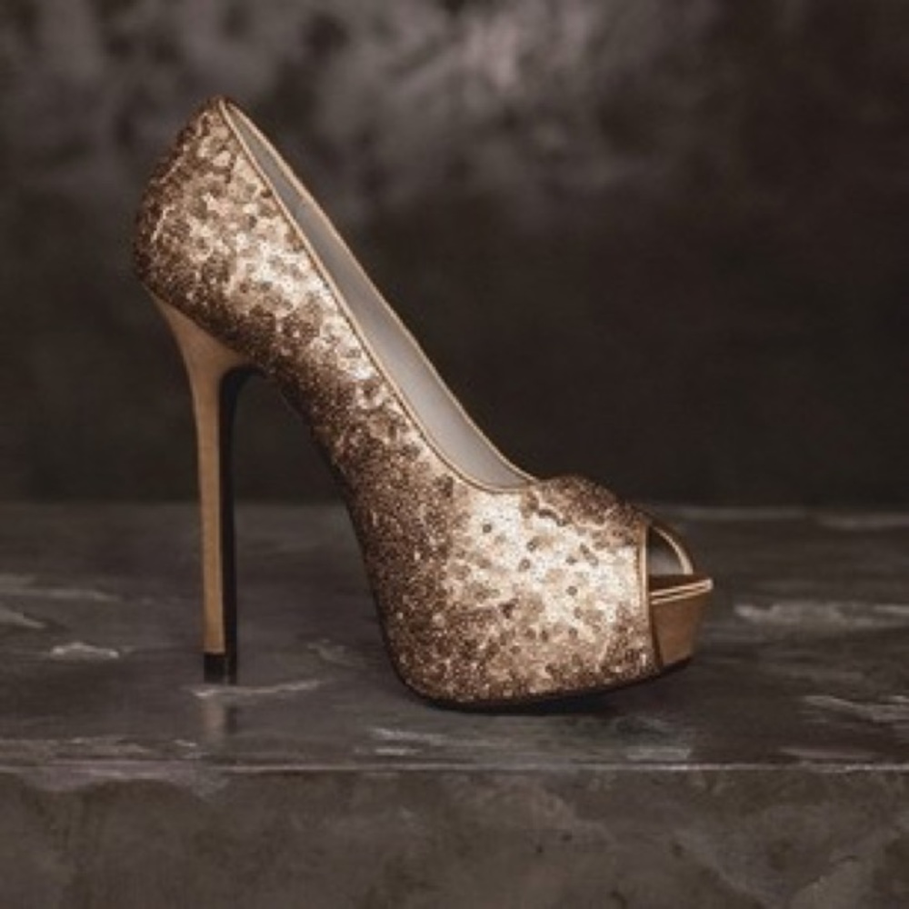 Vera Wang Sequin Heels - Picture 7 of 8